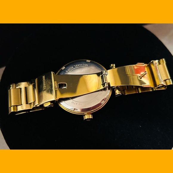 MICHAEL KORS Skylar Black Dial Gold-tone Ladies Watch Item No. MK5989 - Picture 5 of 6